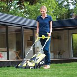 ryobi-lawnmower.1_f
